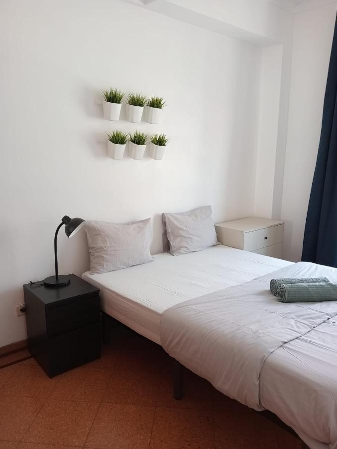 Cacilhas Mini Hostel Bagian luar foto
