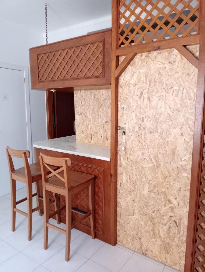 Cacilhas Mini Hostel Bagian luar foto