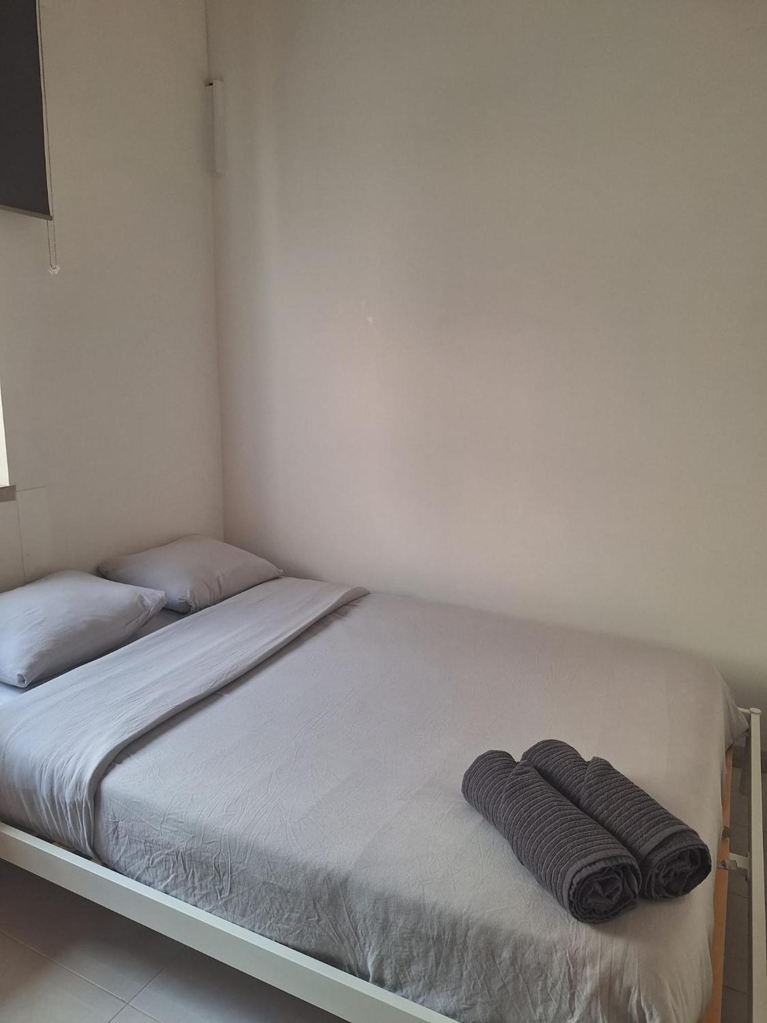 Cacilhas Mini Hostel Bagian luar foto
